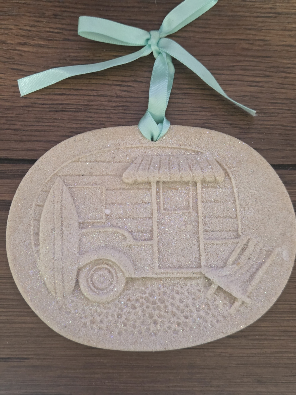 Handcrafted Beach Camper Surfboard Sand Ornament ~ Bin 1P